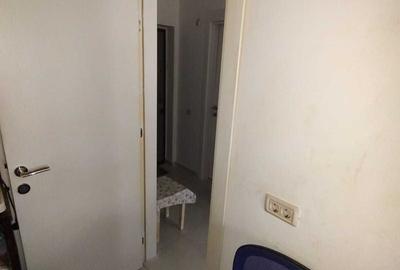 Garsonieră în Roșu - 2