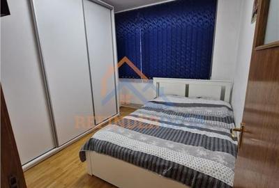 Apartament cu 3 camere semidecomandat, mobilat în Central - 3