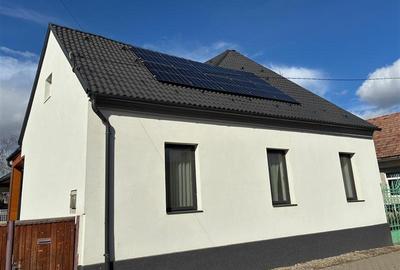 Casă individuală cu 4 camere cu Canalizare în Central - 2