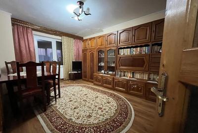 APARTAMENT 3 CAMERE -BISERICA CU CEAS - 4