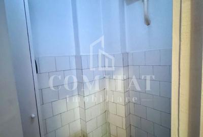 Apartament cu 3 camere decomandat, mobilat în Gruia - 16