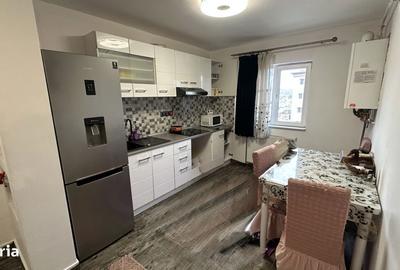 Apartament cu 2 camere decomandat în Sud