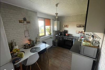 Apartament cu 2 camere decomandat în Galata