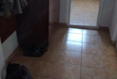 Garsonieră decomandată în Est - 4