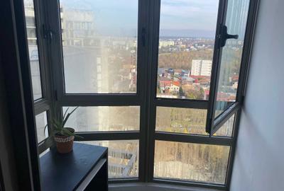 Garsonieră decomandată în Central