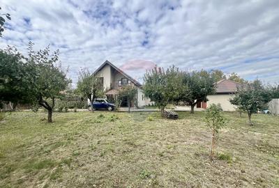 Casa de lemn cu teren generos de 1312 mp de vanzare in Fundulea - 3