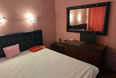 FALEZA NORD - REYNA 3 CAMERE DECOMANDAT MOBILAT, UTILAT, CENTRALA GAZ 650 EURO - 3