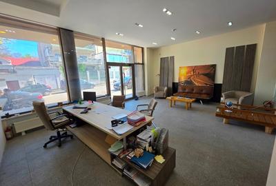 Spațiu comercial, de 70 mp, în Trocadero - 1