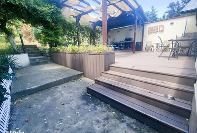 Casă cu 7 camere cu Teren 1227 Mp în Negru Vodă - 18