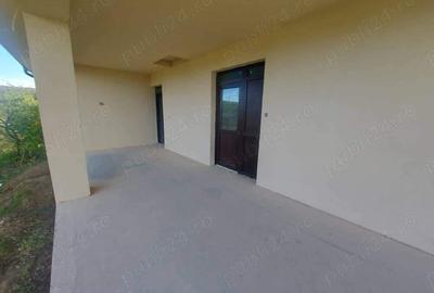 Casa com. Izvor, sat Cornetu - 4