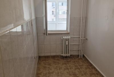 Garsonieră decomandată în Dristor - 3