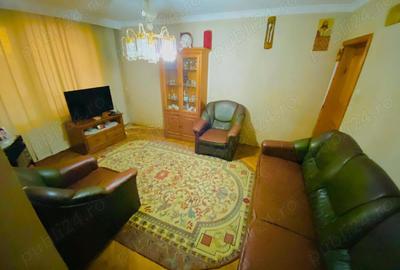 Apartament cu 4 camere în Central - 2