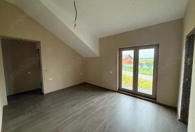 Casa moderna Tarlungeni - 8