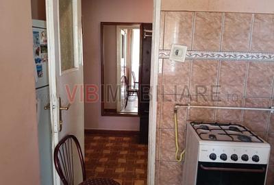 Apartament cu 3 camere semidecomandat în Girocului - 7
