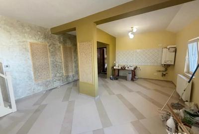 Vand apartament 3 camere Dambovita 92000euro - 15