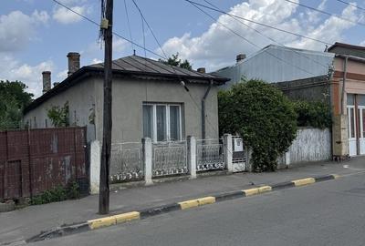Casă cu 4 camere în Tecuci - 5