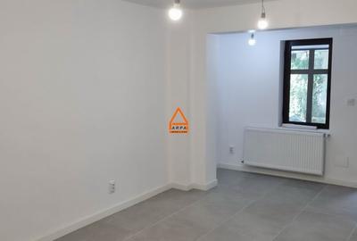 Spațiu comercial, de 40 mp, în Alexandru cel Bun - 2