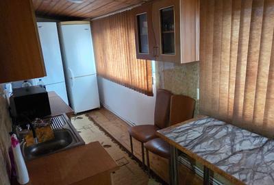 Apartament cu 3 camere decomandat în Central - 4