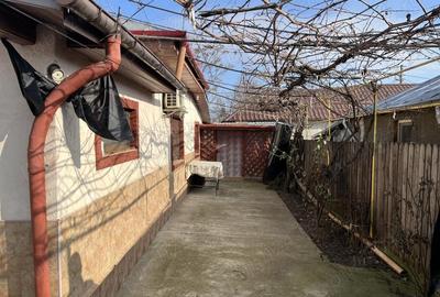 Casă cu 3 camere în Central - 2