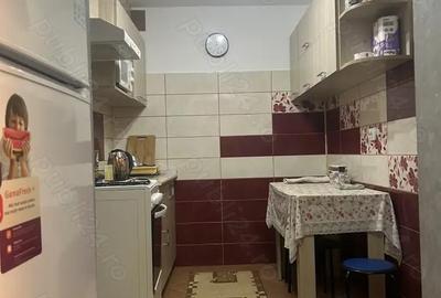 Apartament cu 2 camere decomandat în Olimp - 2