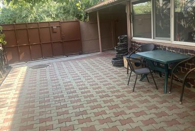 Casă cu 3 camere în Central - 5