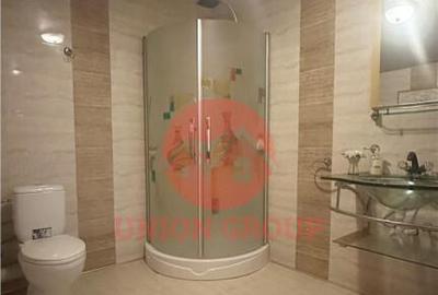 Casă cu 7 camere cu Teren 660 Mp în Lazu - 2