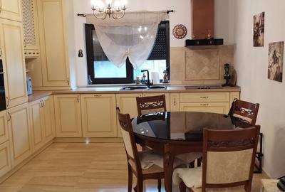 Vand 1/2 duplex in Mosnita Noua -  LOCATIE EXCELENTA!