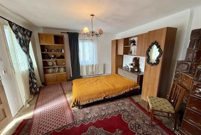 Casă cu 4 camere cu Teren 350 Mp în Central - 5