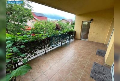 Apartament cu 3 camere semidecomandat în Europa