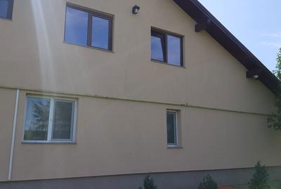 Casă cu 4 camere în Ghirdoveni - 3