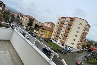 Apartament cu 2 camere decomandat în Central - 6