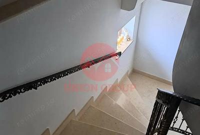 Casă cu 10 camere cu Teren 394 Mp în Central - 9