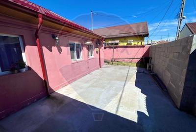 Casă cu 5 camere cu Teren 178 Mp în Central