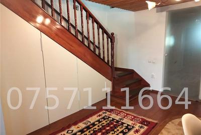 Casă cu 5 camere cu Teren 2100 Mp în Sălicea - 1