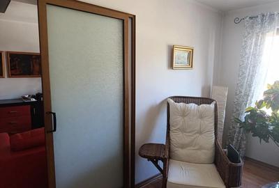 Apartament cu 5 camere în Central - 11