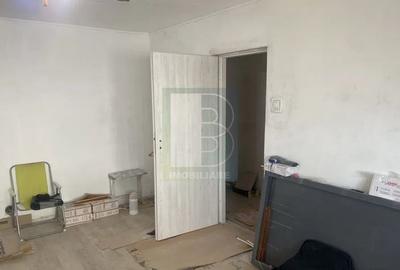 Garsonieră decomandată în Decebal - 3