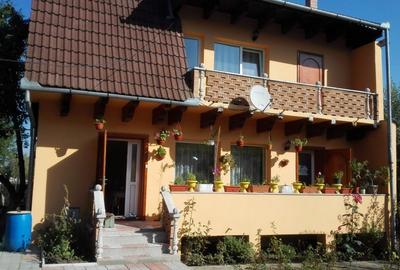 Casă individuală cu 4 camere cu Canalizare în Bartolomeu - 1