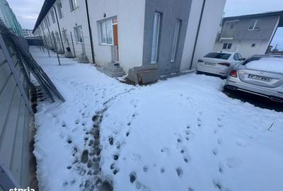 Casă cu 3 camere cu Canalizare în Dobroești - 8