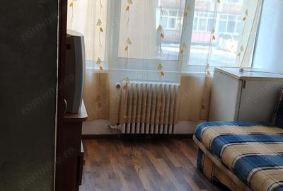 Garsonieră nedecomandată în Tractorul - 3