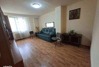 Apartament cu 4 camere decomandat în Cetate - 8
