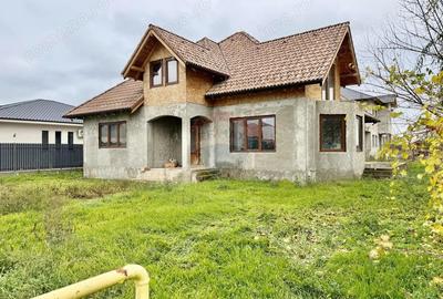 Casa / Vila Caisului 90% gata - 9