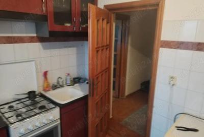 Garsonieră decomandată în Central - 4