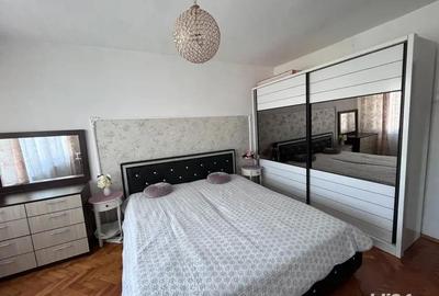 Apartament cu 2 camere decomandat în P-ța Unirii - 2