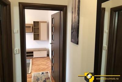 Apartament cu 2 camere semidecomandat, mobilat în Central - 2