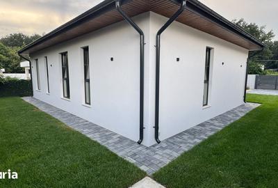 Casă cu 4 camere cu Teren 560 Mp în Balotești