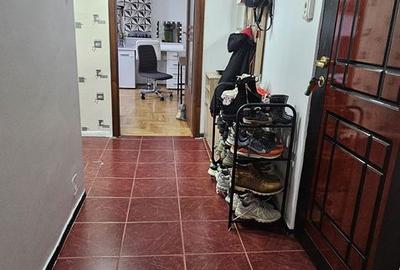 Apartament cu 2 camere decomandat în 13 Decembrie - 12