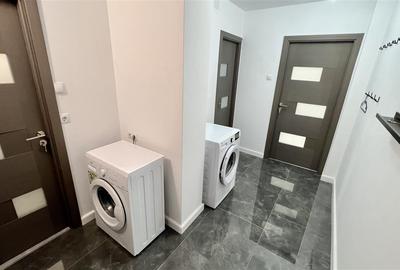 Apartament cu 2 camere decomandat, mobilat în Tractorul - 9