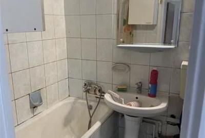 Inchiriere Apartament 3 Camere Semidecomandat Luica-Izvorul Oltului Inchiriere Apartament 3 Camere Semidecomandat Luica-Izvorul Oltului - 2