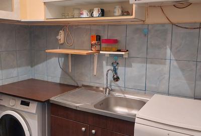 Garsonieră decomandată, mobilată în Sud - 3