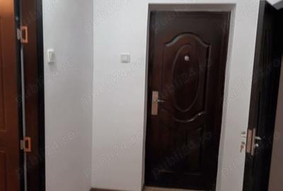 Apartament cu 3 camere decomandat în Central - 4